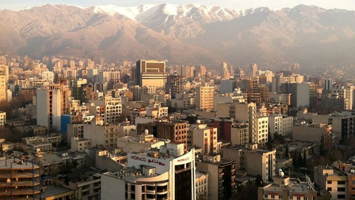 قیمت روز آپارتمان در تهران/ یک واحد ۱۰۲ در سعادت آباد متری چند؟/ ارزان‌ترین خانه تهران کجاست؟(+جدول)