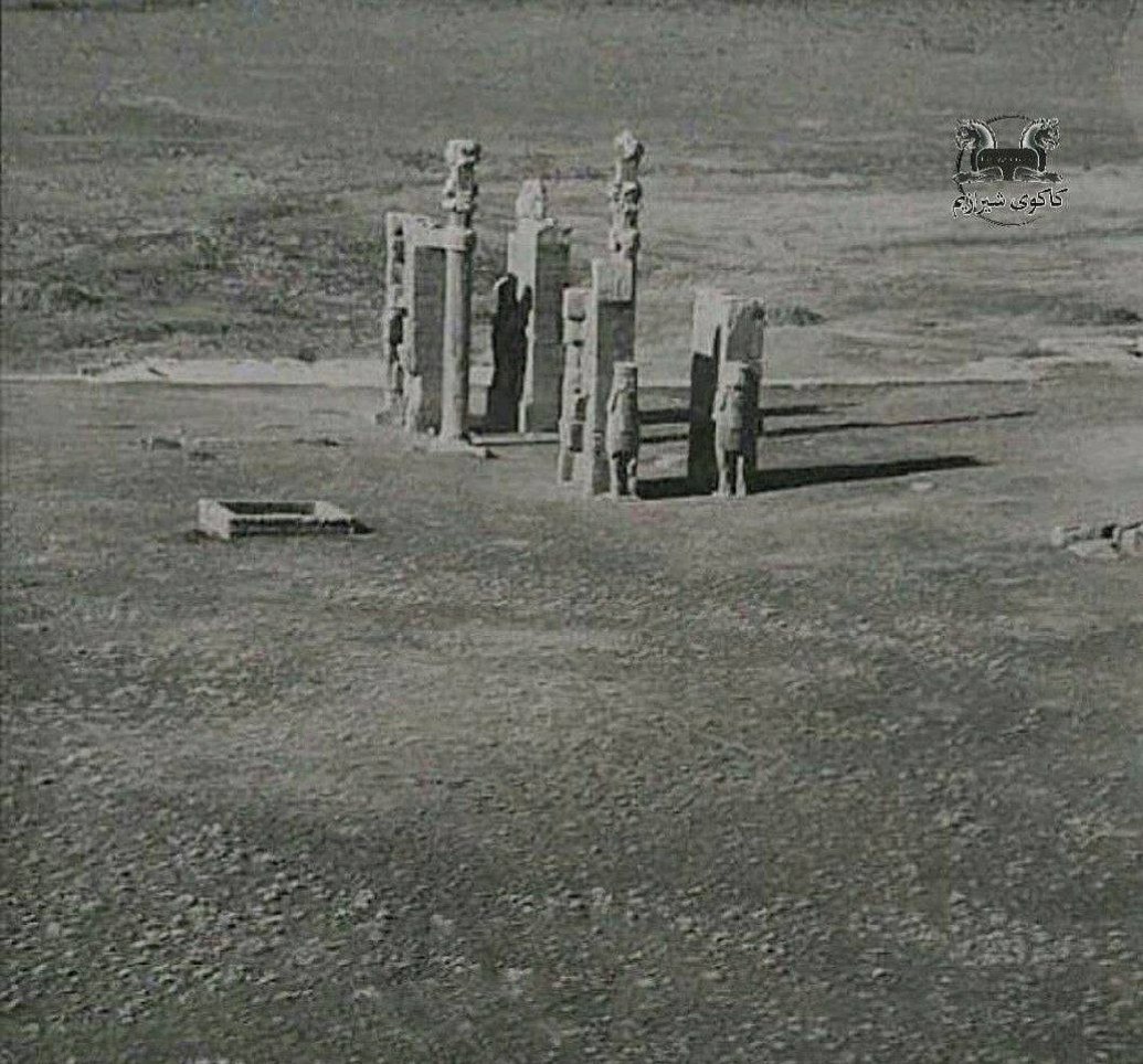 قابی نادر از تخت جمشید قبل از حفاری (عکس)