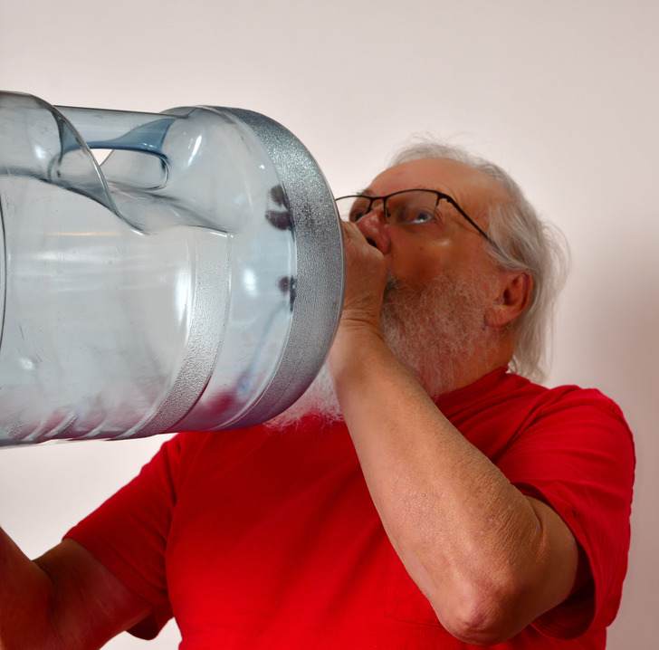 ۱۱ نشانه هشدار دهنده در بدن که نباید به آن ها بی اعتنا بود