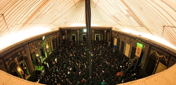 حسینیه‌ها و تکیه‌های تاریخی تهران/ شوفرها و سوپورها تکیه عزاداری دارند + عکس