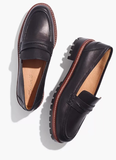 انواع کفش مناسب شلوار مام استایل