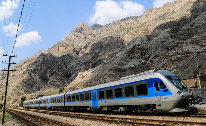 مقاصد خروجی مختلف از تهران به شهرهای دیگر 