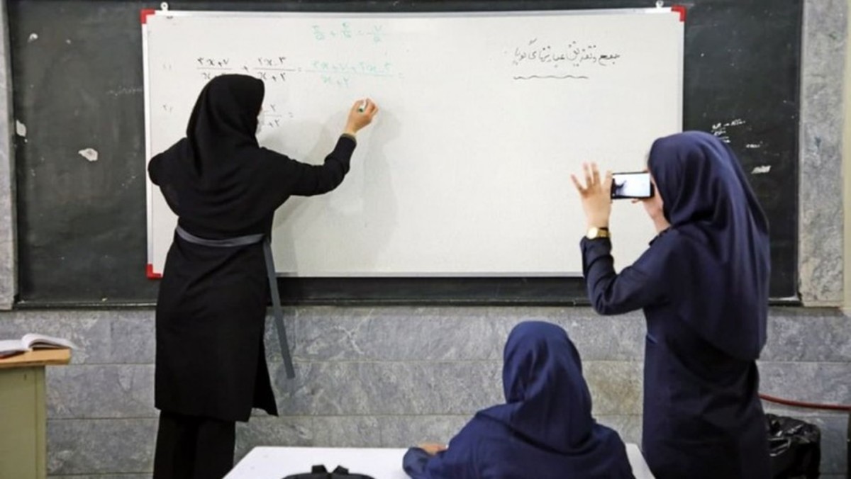 حقوق کدام معلمان افزایش می‌یابد؟