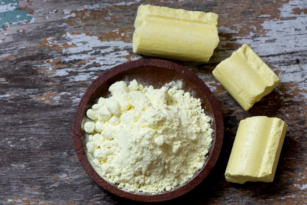 معجزه گوگرد برای مبارزه با آکنه و اسکارهای به جای مانده