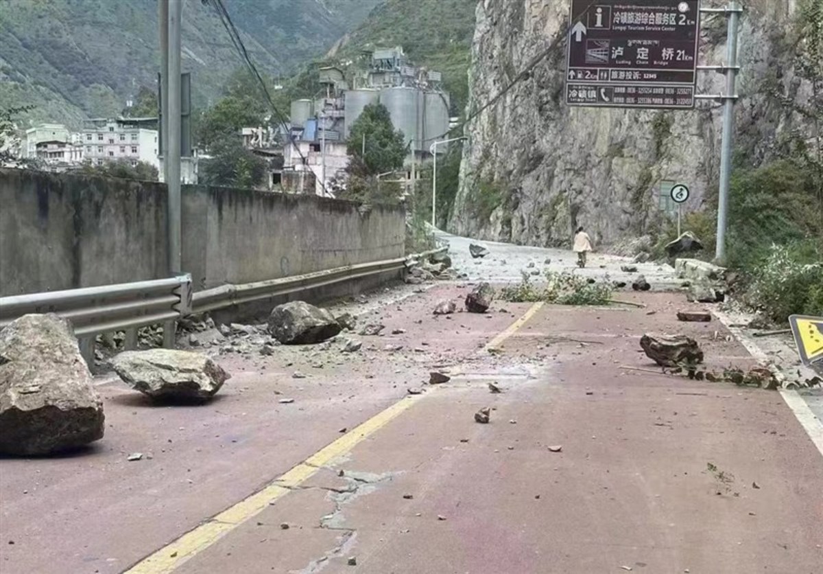 30 کشته در زلزله 6.8 ریشتری چین
