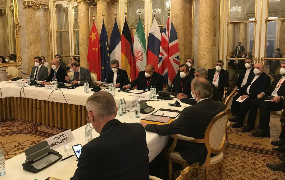 جمهوری اسلامی: به اما و اگر‌ها پایان دهید و درباره برجام تصمیم بگیرید