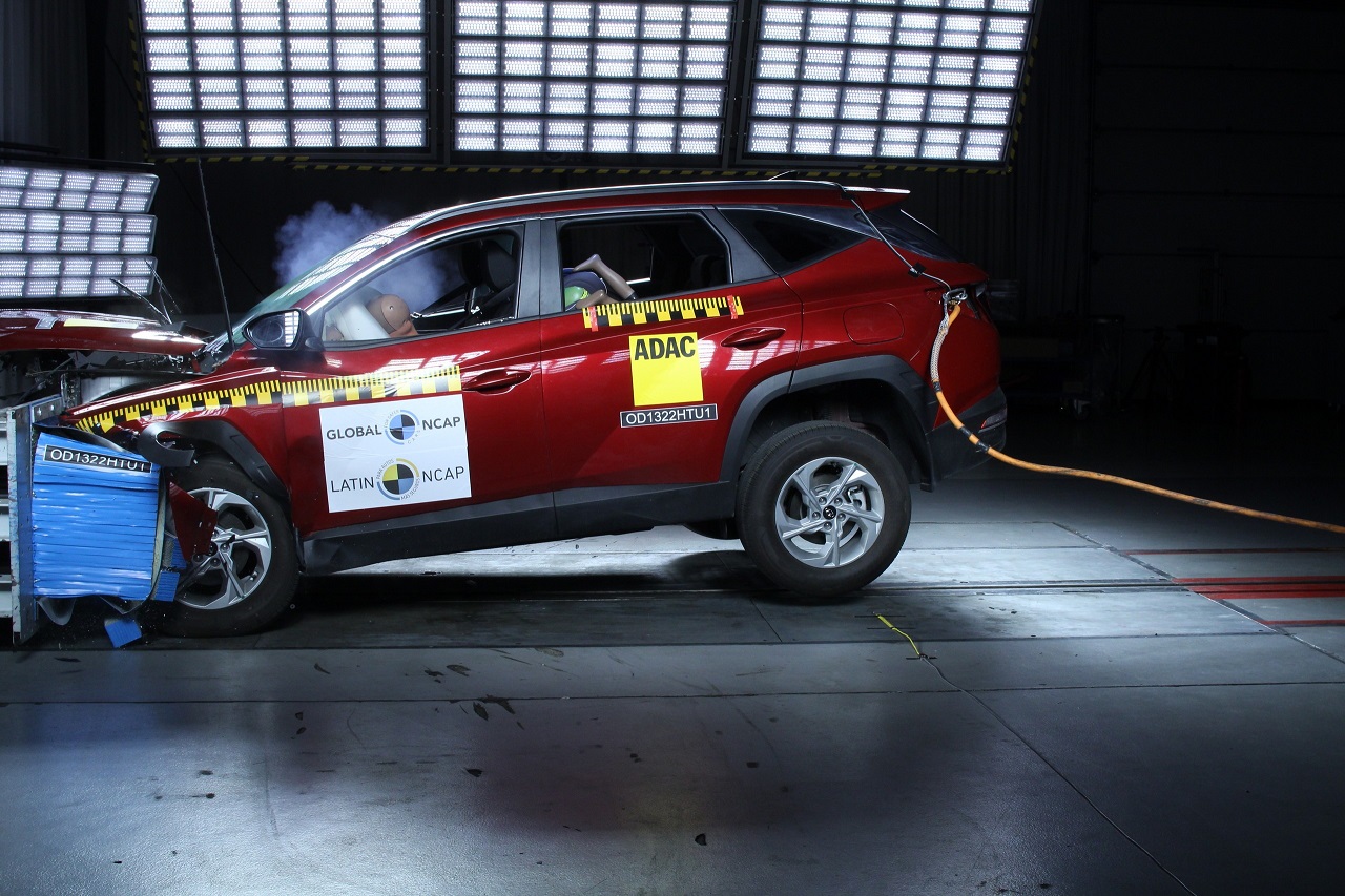 تست تصادف هیوندای توسان 2022