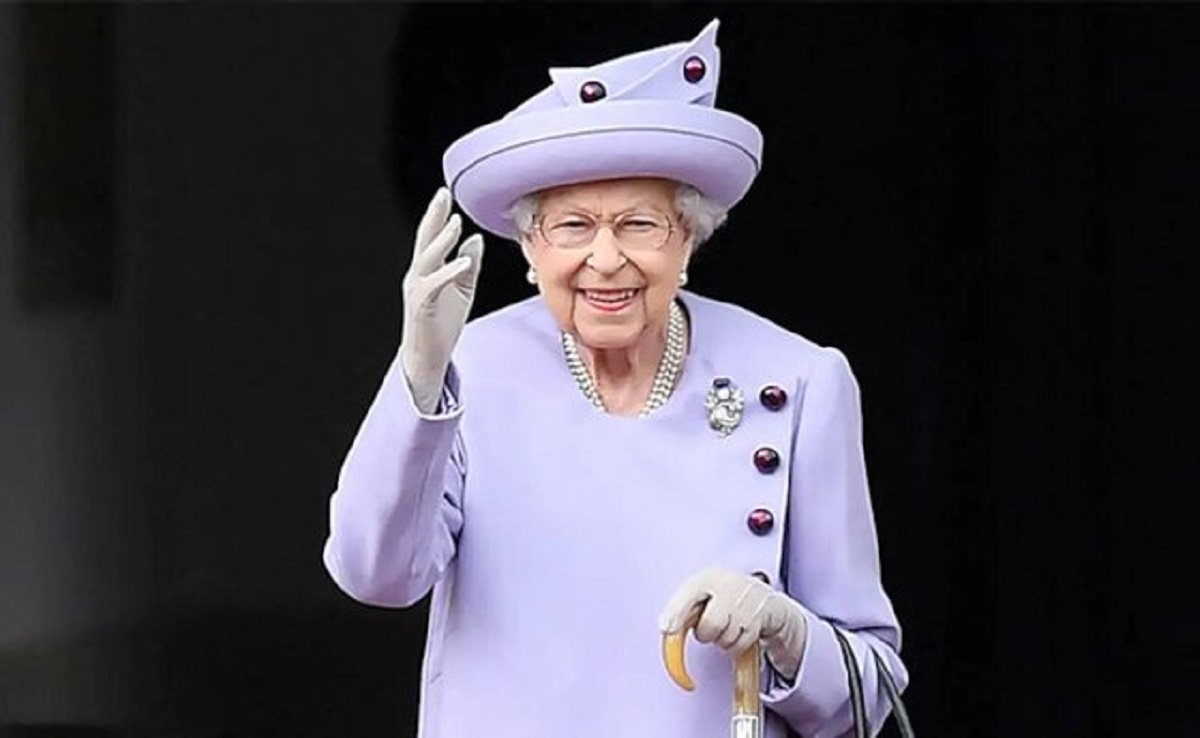 چند رویدادی که ملکه انگلیس به چشم دید (اینفوگرافیک)