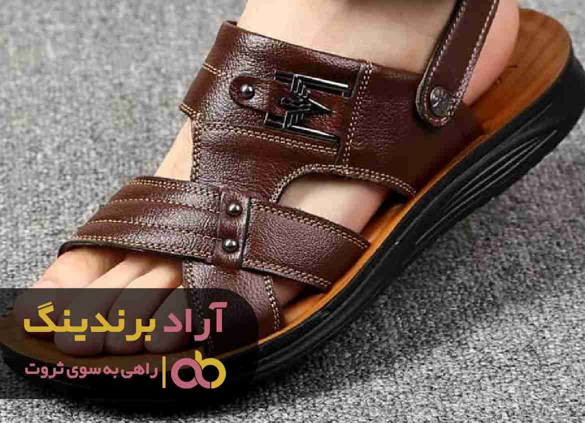 چرا قیمت صندل چرم دست دوز مردانه رو به افزایش است؟ چرا قیمت صندل چرم دست دوز مردانه رو به افزایش است؟