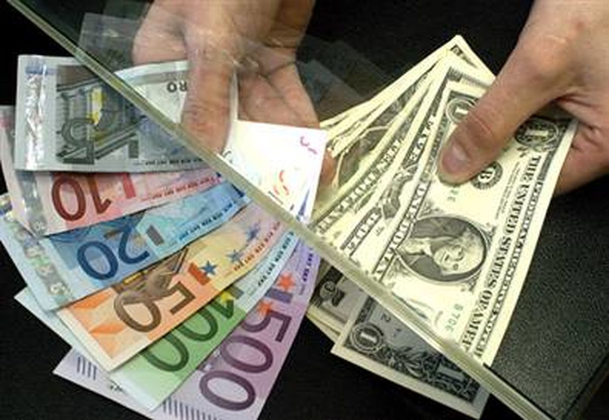 قیمت دلار، یورو و لیر ترکیه در بازار آزاد تهران
