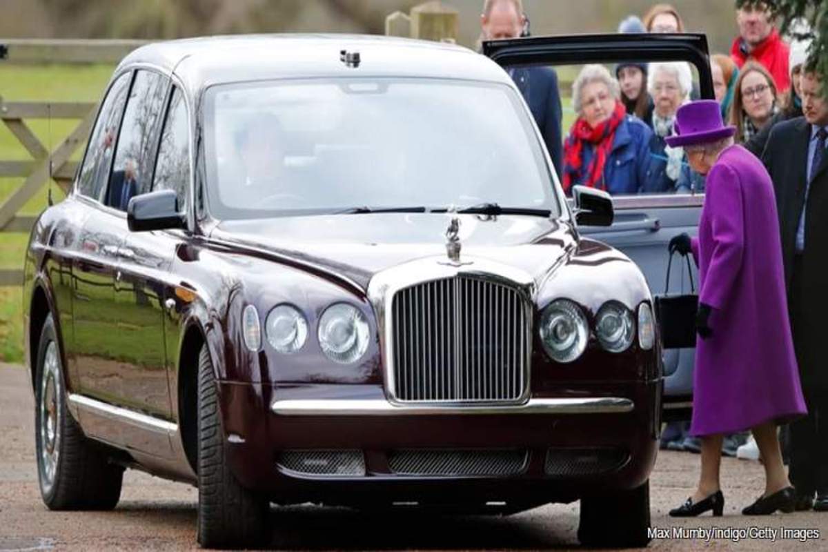 خودروی ملکه الیزابت دوم، دومین خودروی گرانقیمت جهان، چه ویژگی‌هایی داشت؟ (+عکس)