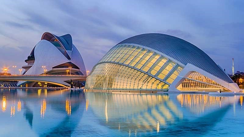 بازدید از شهر مدیترانه‌ای والنسیا در تور اسپانیا