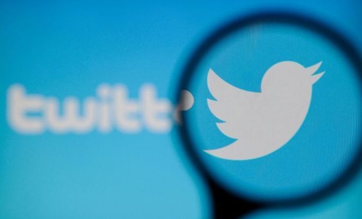 چه کسی یک سال به جای رئیسی توئیت زد؟