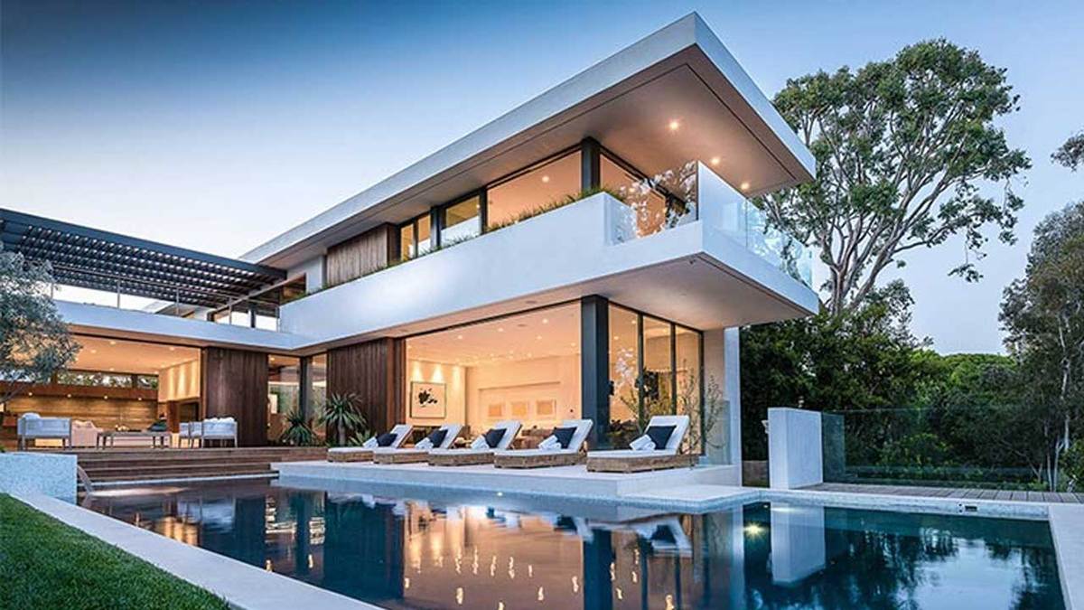 میهمان تازه ویلاهای شمال کشور/ مستاجران کشورهای عربی و اجاره نجومی ویلاهای استخردار