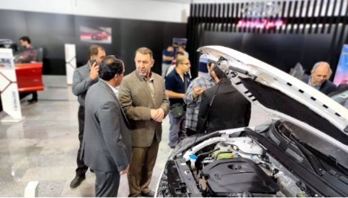 مدیران‌خودرو با برند ام وی ام در نمایشگاه خودرو و قطعات مازندران حضور یافت