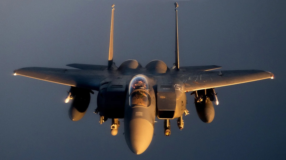 اف-15ئی استرایک ایگل؛ سریع ترین جت جنگنده ارتش آمریکا(+فیلم و عکس)