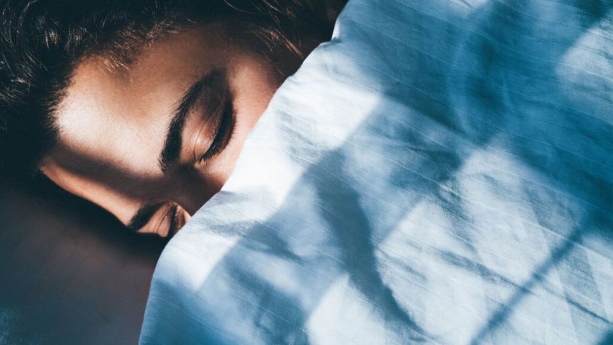 ادعای دانشمندان: بی‌خوابی سخاوت افراد را کم می‌کند