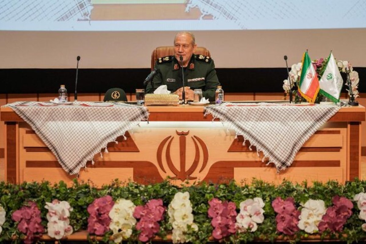 سرلشکر صفوی: جنگ تحمیلی عراق علیه ایران قابل پیشگیری نبود