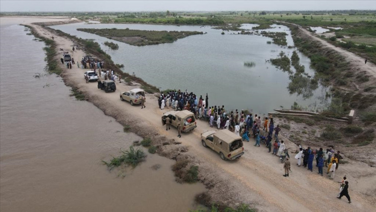 بیش از 1000 کشته در سیلاب دو ماهه پاکستان (+عکس)
