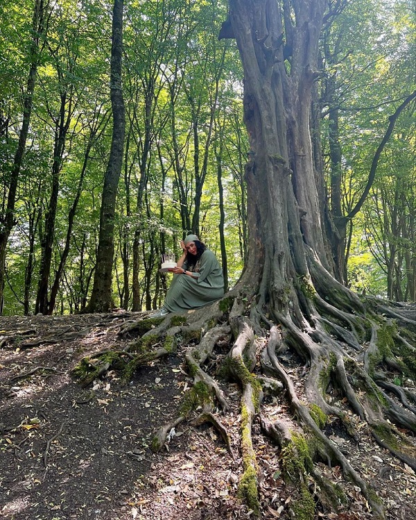 پریناز ایزدیار