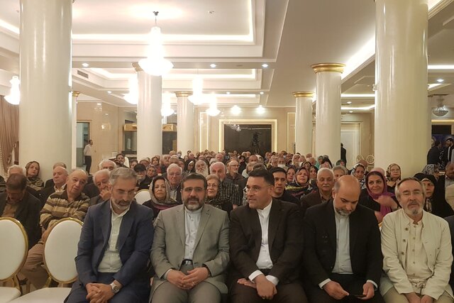 وزیر فرهنگ: عدهای فوت خانم مهسا امینی را بهانه کردهاند تا کشور را دچار التهاب کنند/ هنرمندان وحدت ملی ایجاد کنند وزیر فرهنگ: عدهای فوت خانم مهسا امینی را بهانه کردهاند تا کشور را دچار التهاب کنند/ هنرمندان وحدت ملی ایجاد کنند