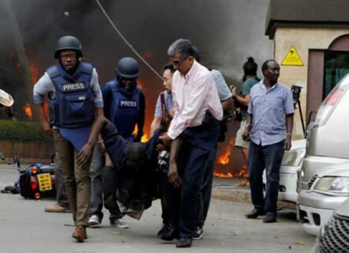 ۱۲ کشته در سومالی در پی دو حمله انتحاری