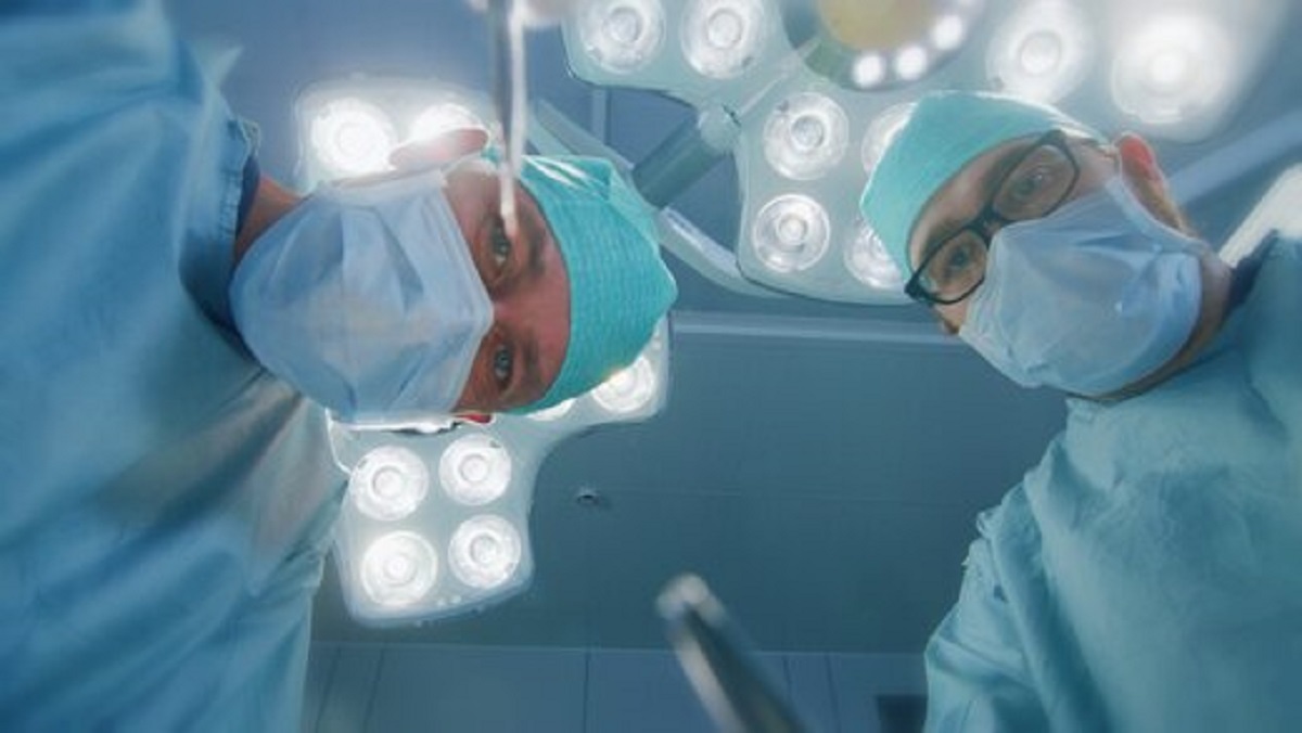 عقب نشینی وزارت بهداشت از نصب دوربین در اتاق‌ عمل بیمارستان‌ها