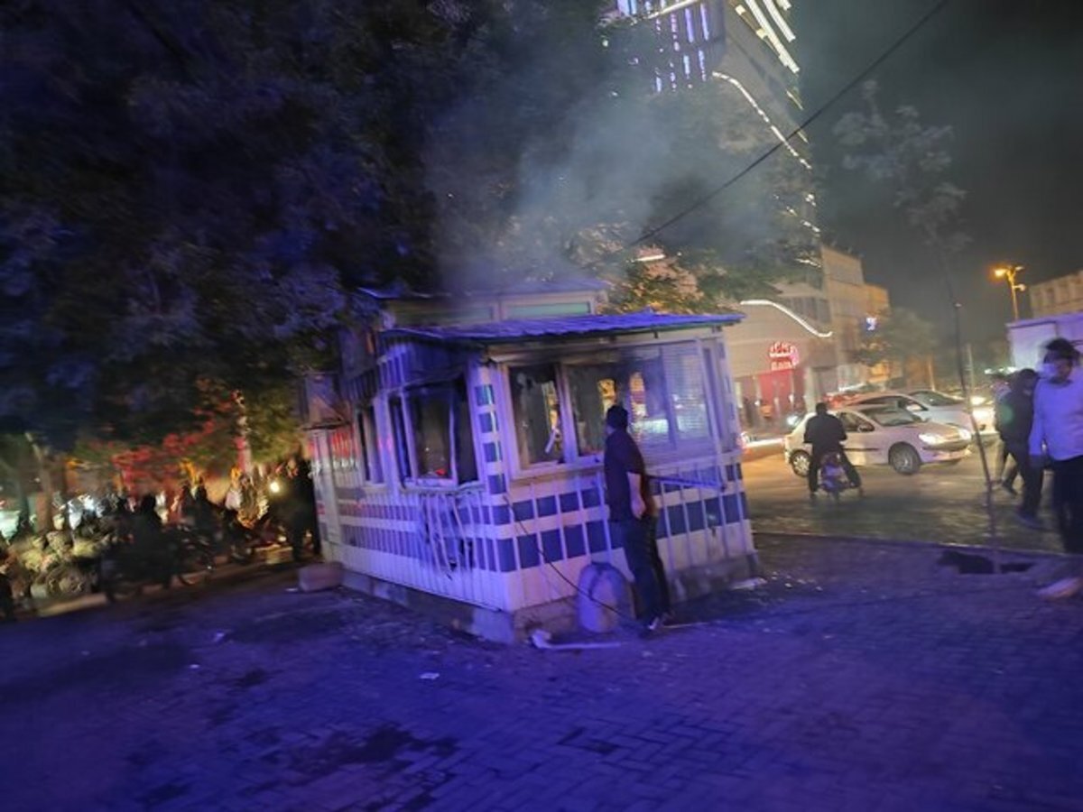 واکنش امام جمعه مینودشت به حوادث اخیر: وقتی مصلحت دیدیم سیل خروشان بسیج بیست میلیونی بر سرتان فرود خواهد آمد