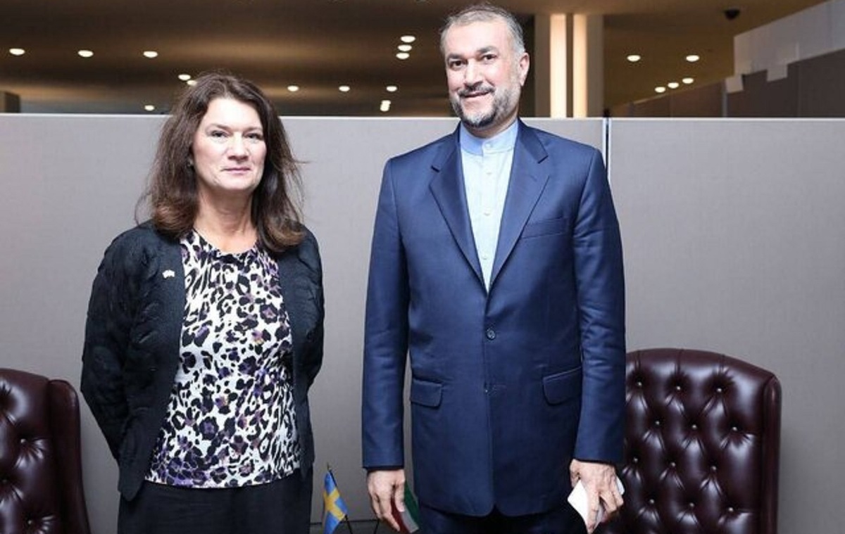 وزیرخارجه: حکم صادره از سوی دادگاه سوئد برای «حمید نوری» فاقد هرگونه وجاهت و صلاحیت قانونی است