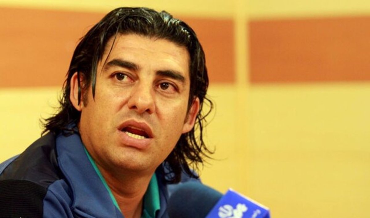 بهنام سراج سرمربی نفت آبادان شد