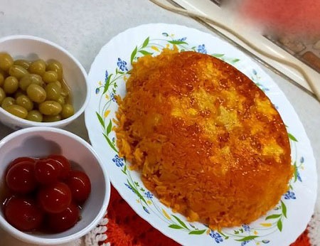 طرز تهیه دمی گوجه؛ غذای سنتی و خوشمزه ایرانی