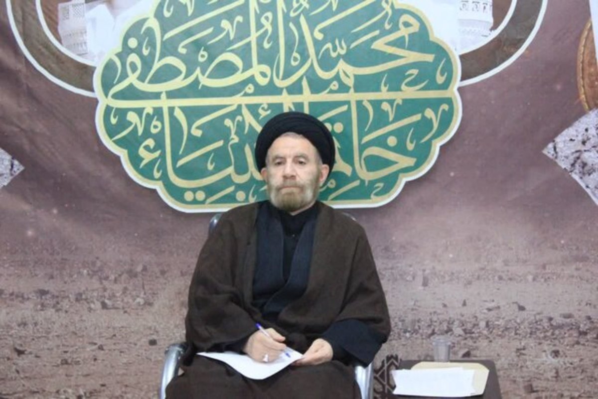 نماینده ولی‌فقیه در لرستان: ایران در هیچ مقطعی به‌ اندازه اکنون مورد توجه جهانیان نبوده؛ این توجه به روحانیت برمی‌گردد