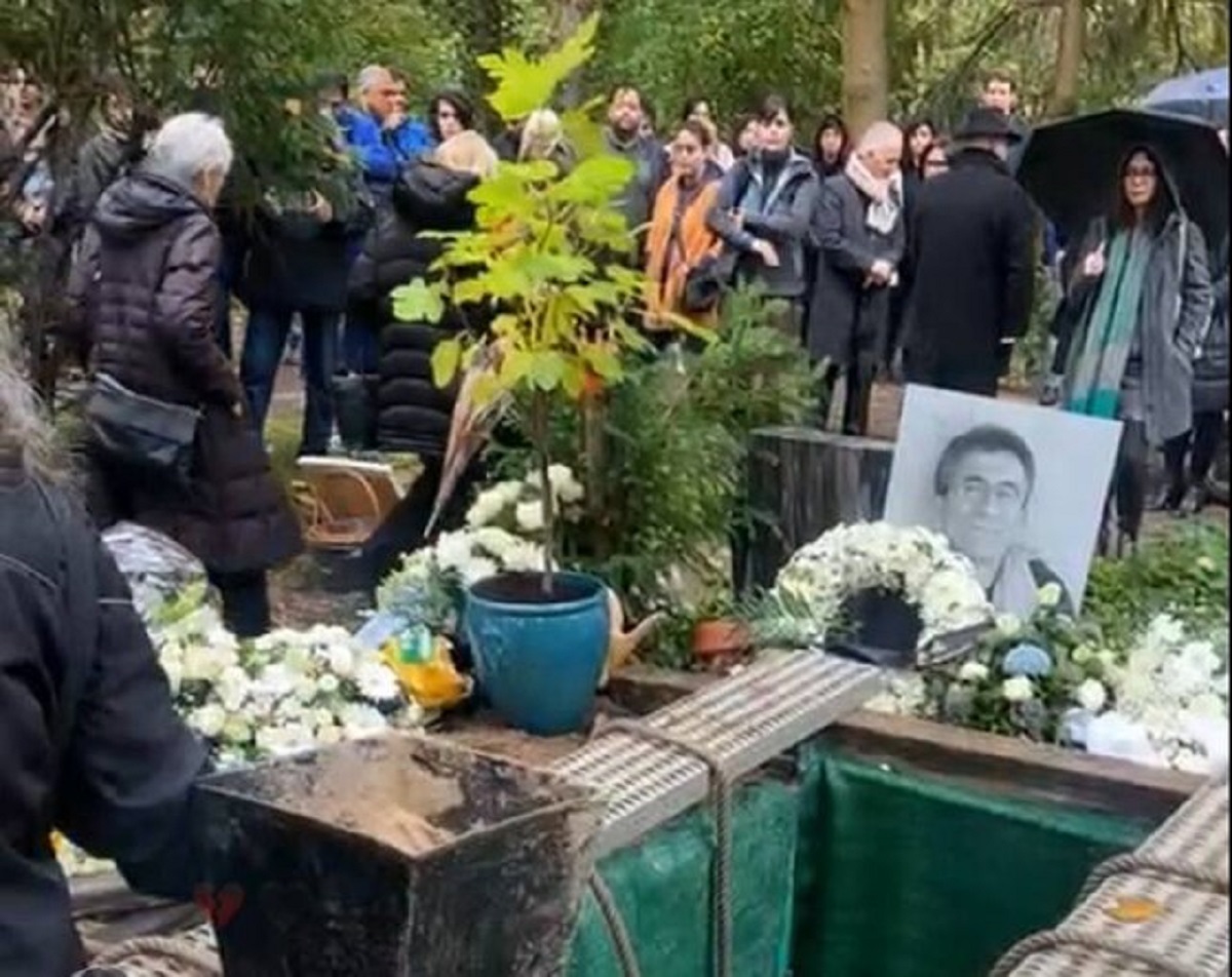 پیکر عباس معروفی به خاک سپرده شد (+عکس)