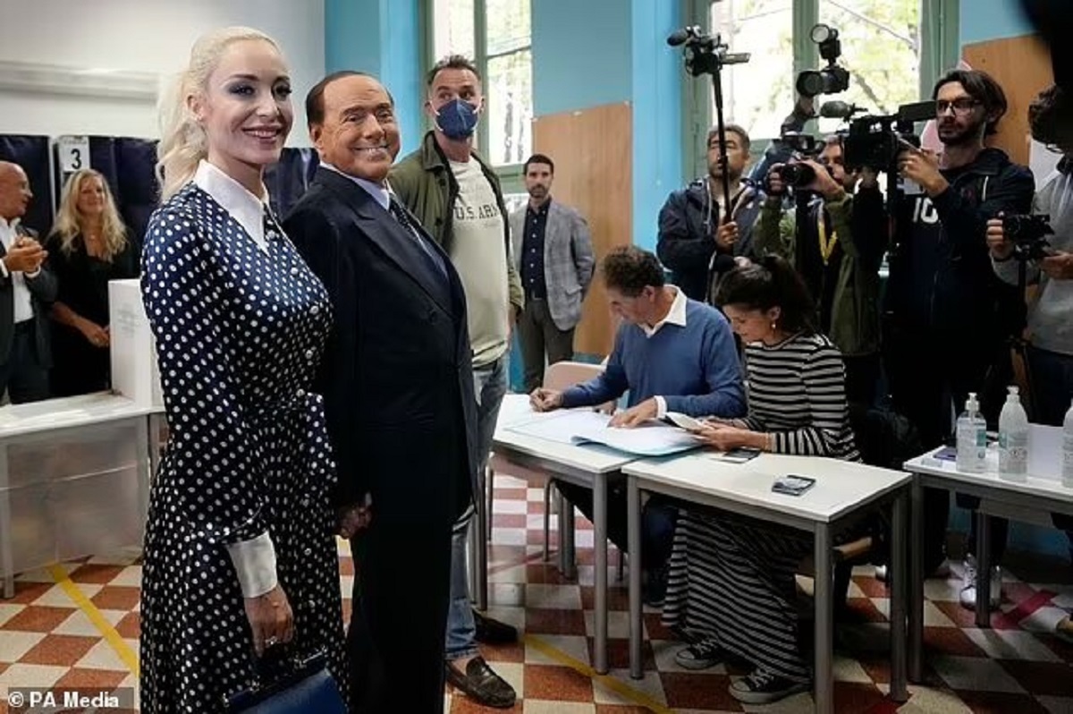 بازگشت برلوسکنی به عرصه سیاست ایتالیا