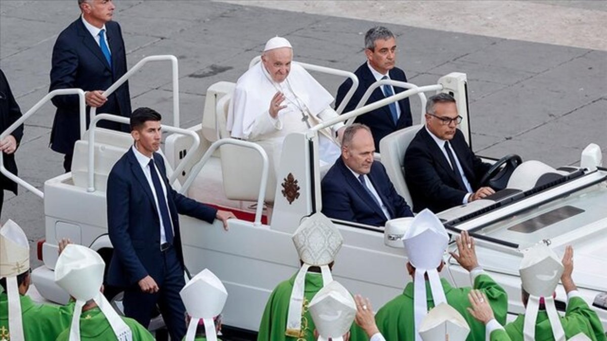 پاپ فرانسیس به بحرین می‌رود