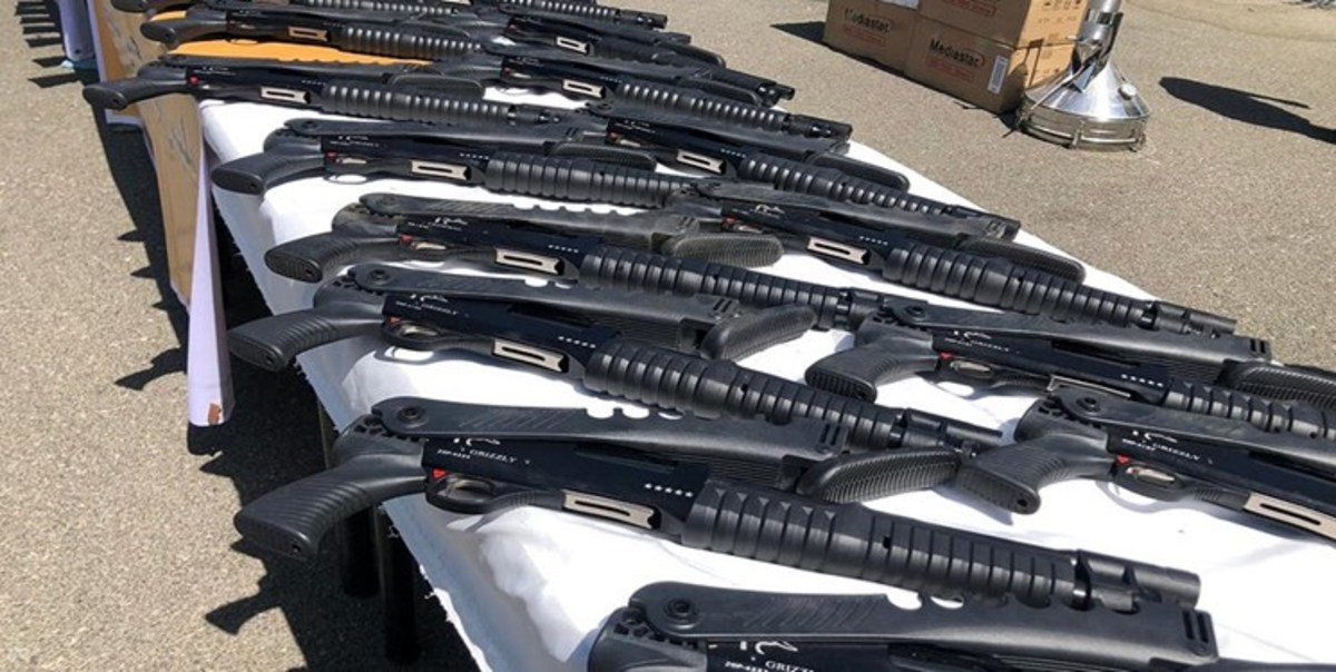 کشف محموله سلاح و مهمات جنگی در سیستان و بلوچستان