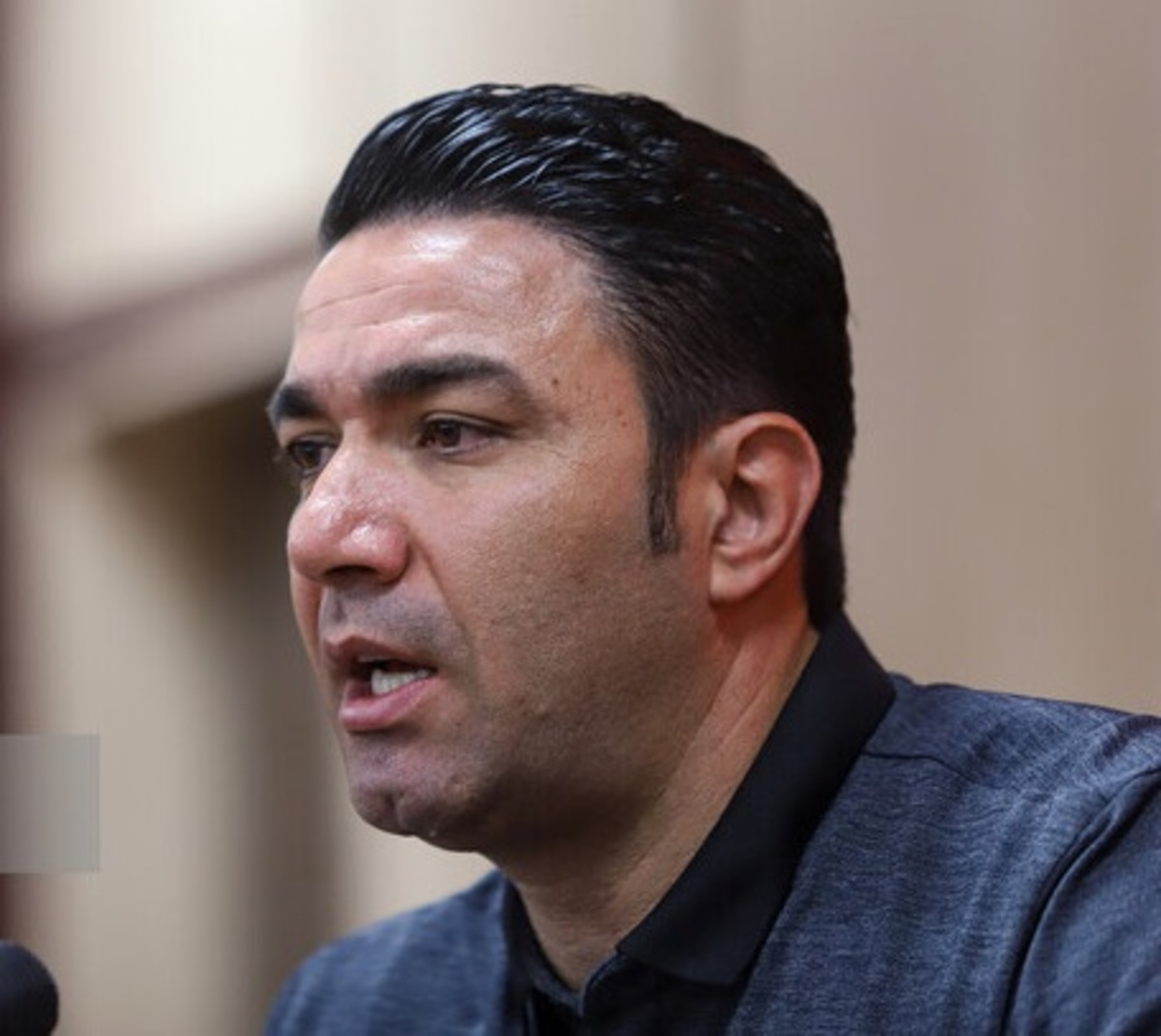 جواد نکونام: باشگاه فولاد زور ندارد/ چرا من را جریمه می کنند چون حرف حق می زنم؟/ بازیکنان حریف یاد گرفته اند با سلام و صلوات از اهواز بروند