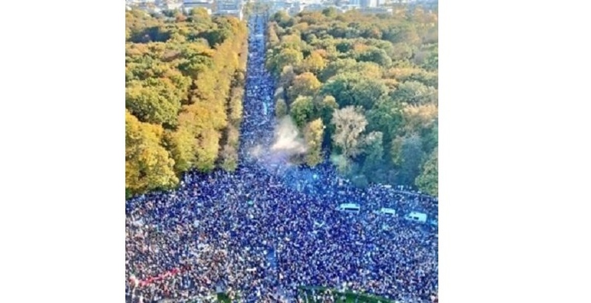 واکنش مرندی به «تجمع ایرانیان در برلین»: انقلاب ایران در برلین رخ داده است