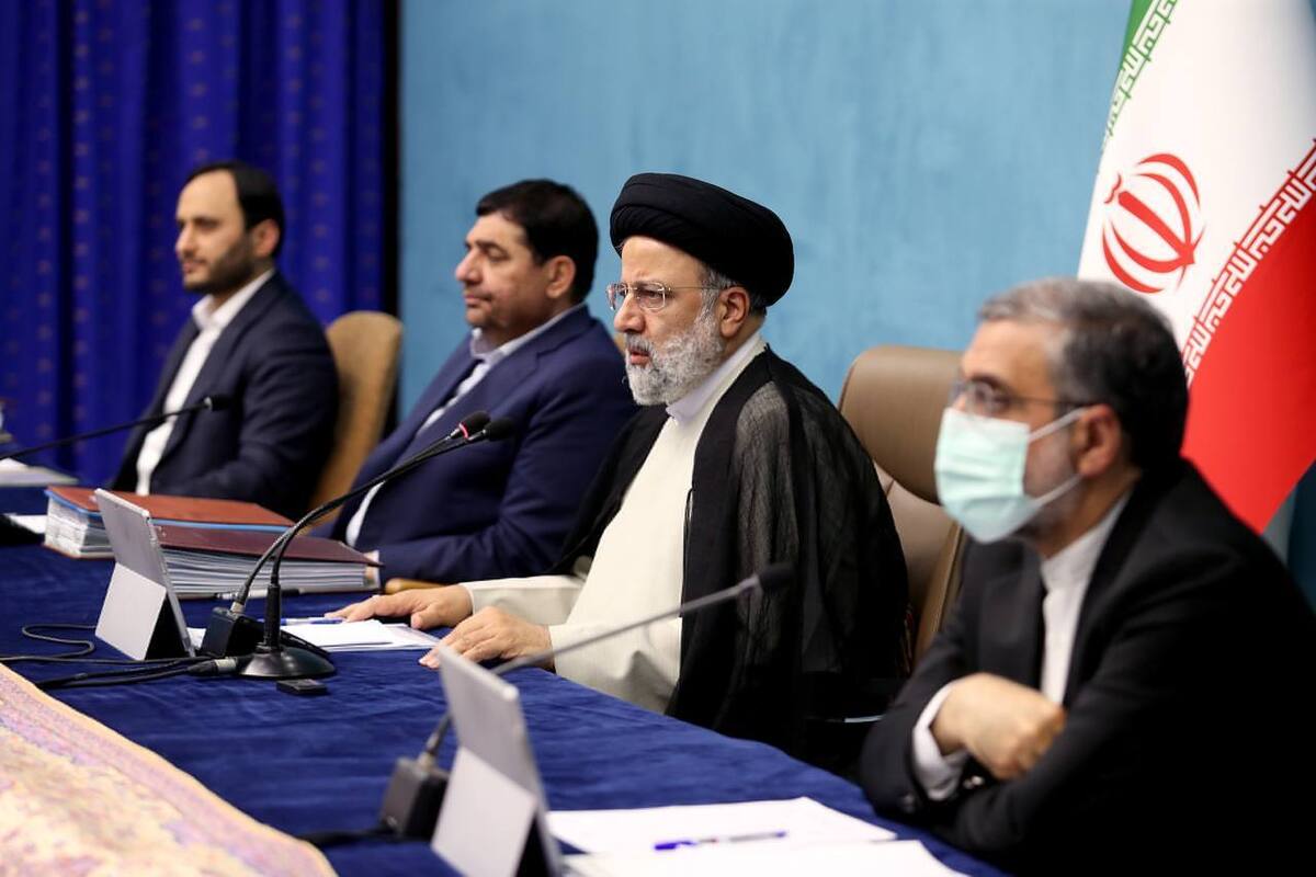 رئیسی: کمبود برخی اقلام دارویی به سرعت رفع شود