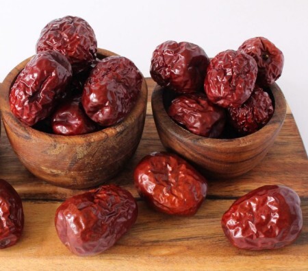 نحوه خشک کردن عناب و نگهداری طولانی مدت از آن نحوه خشک کردن عناب و نگهداری طولانی مدت از آن