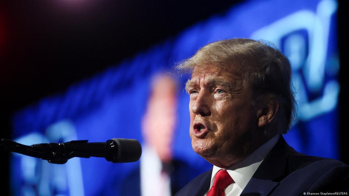 به نمایش درآمدن همه دروغ‌های دونالد ترامپ در قالب یک اثر هنری (+عکس)