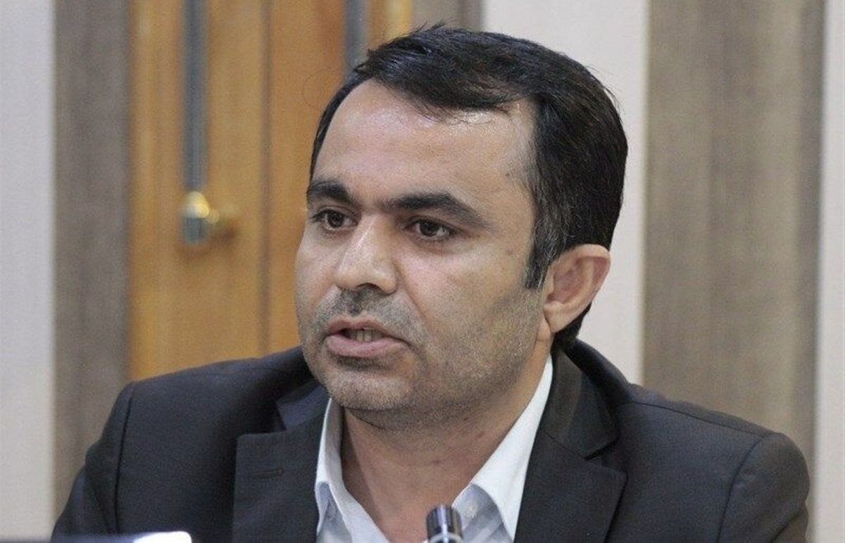 عضو کمیسیون اقتصادی مجلس: قیمت ارز کنترل می‌شود