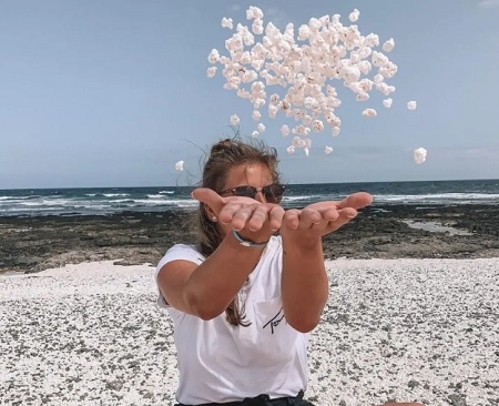 ساحل پاپ کورن اسپانیا؛ غیرمعمول ترین ساحل روی زمین (+عکس) ساحل پاپ کورن اسپانیا؛ غیرمعمول ترین ساحل روی زمین (+عکس)