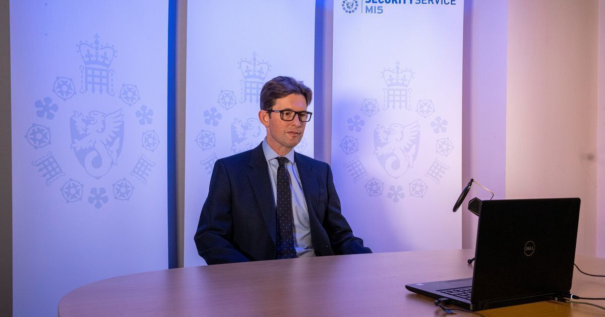 انگلیس: اخراج بیش از ۴۰۰ شهروند روس به اتهام جاسوسی از اروپا