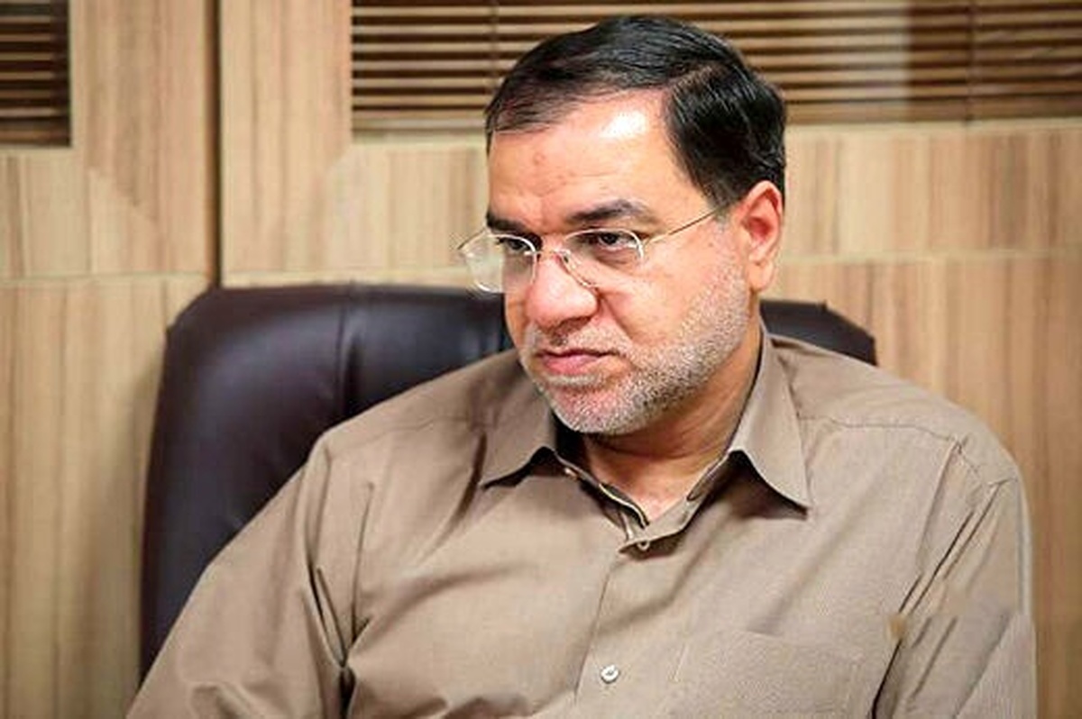 توییت انتقادی عضو دفتر نشر آثار رهبری خطاب به علم الهدی: اینکه دولتمردان آمریکا به زنان ما چگونه نگاه می‌کنند مهم نیست؛ مهم نگاه امثال جنابعالی است