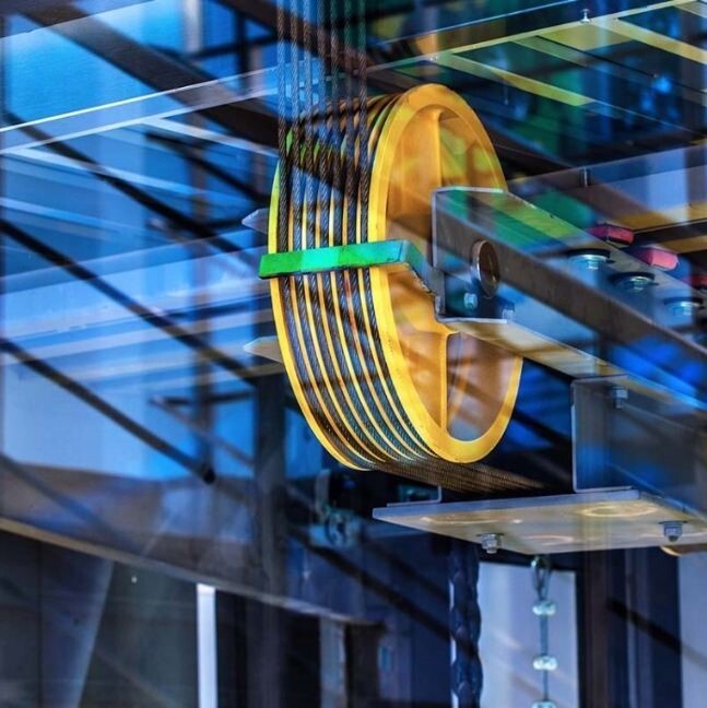 7 مورد از کاربردیترین قطعات آسانسور 7 مورد از کاربردیترین قطعات آسانسور