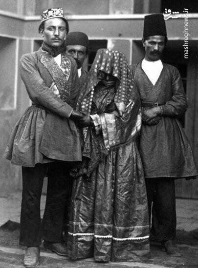 تصویری از عروس و دامادی در زمان قاجار