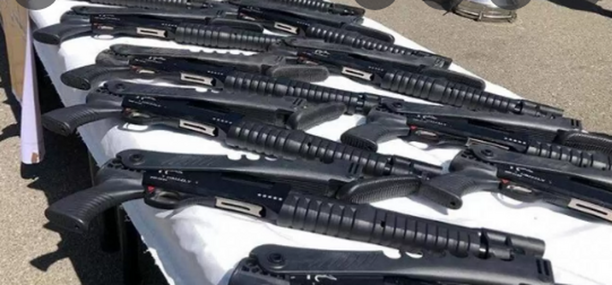 کشف 6 سلاح جنگی وینچستر در زاهدان