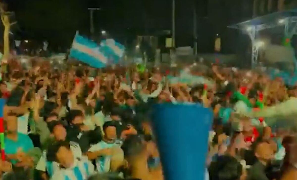 ببینید | شادی آرژانتینی‌ها پس از پیروزی برابر لهستان و صعود به مرحله حذفی