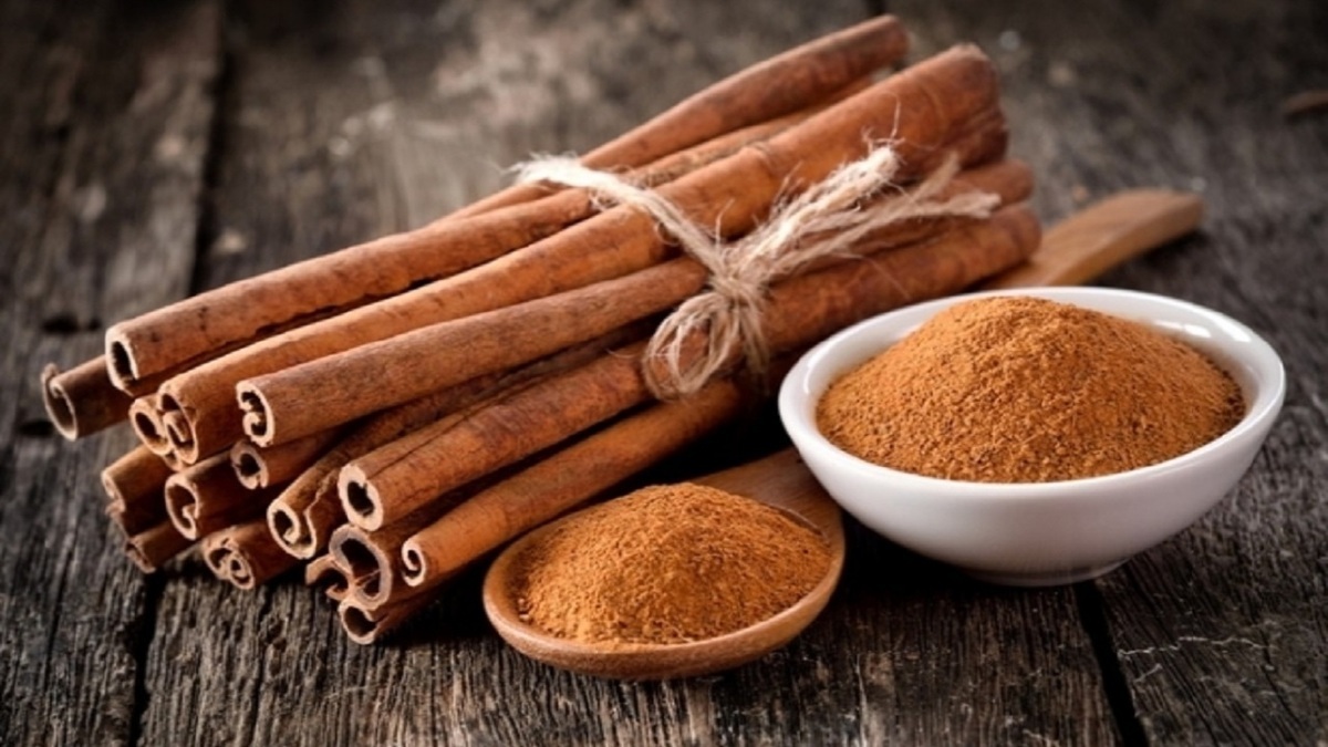 5 فایده بی‌نظیر دارچین (اینفوگرفیک)